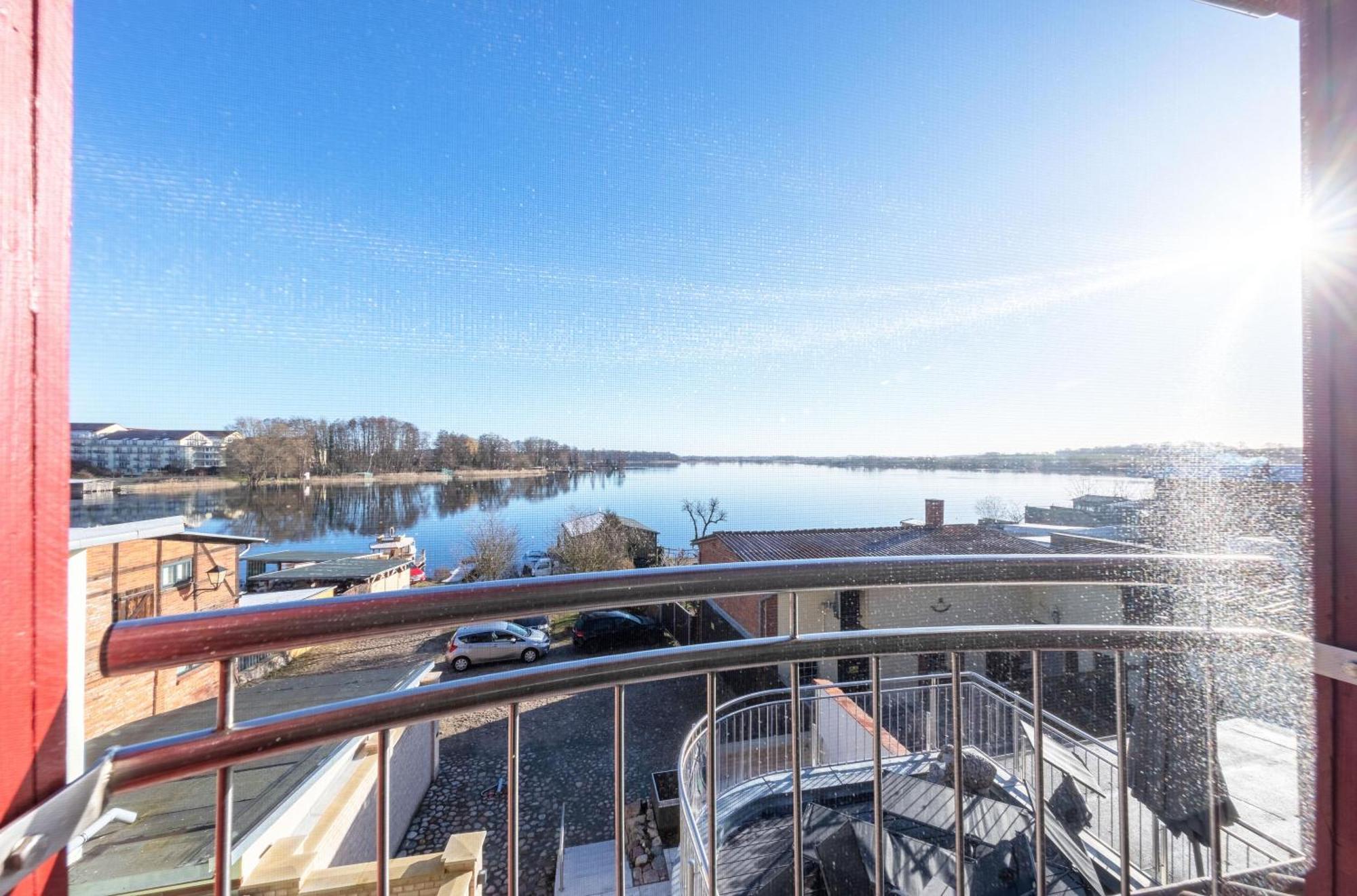 Ferienhaus Wasserblick Auf Der Insel Mit Sauna Malchow  Exterior foto